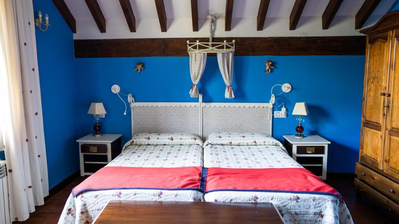 Hotel Fuente De Las Anjanas 3*